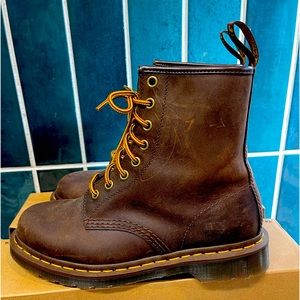 Doc Marten 1460 boots Crazy Horse